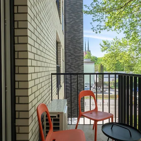 Appartement Botanica Deluxe With Balcony & Ac - Properunit