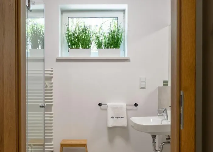 Botanica Deluxe With Balcony & Ac - Properunit Apartment Wroclaw